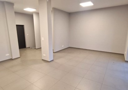 lokal na wynajem - Zielonki, Bibice