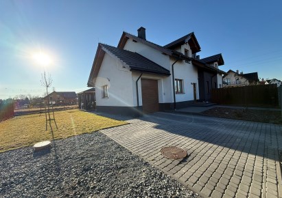 dom na wynajem - Zielonki